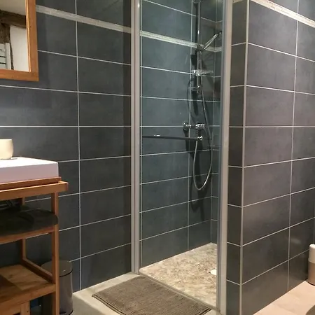 Le Clos De La Tourelle Сasa de vacaciones Arcis-le-Ponsart
